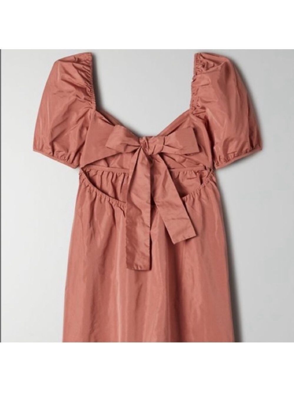 Aritzia WILFRED Heirloom Pink Puffy Sleeve Tie Back Opera Dress Size S